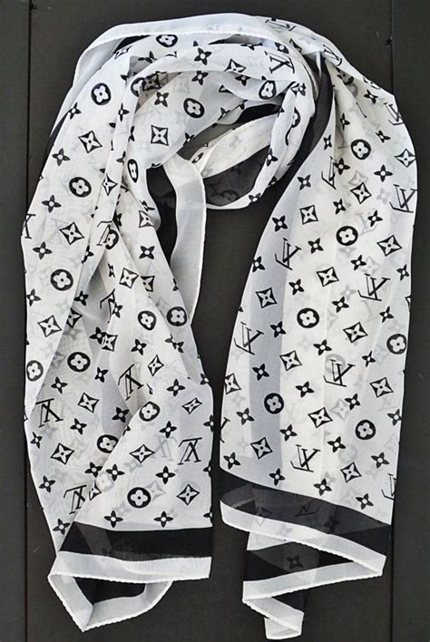 black monogram louis vuitton scarf|louis vuitton checkered scarf.